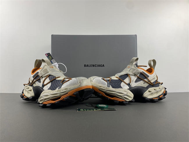 Ba1en*iaga 15 804921 whike 1000