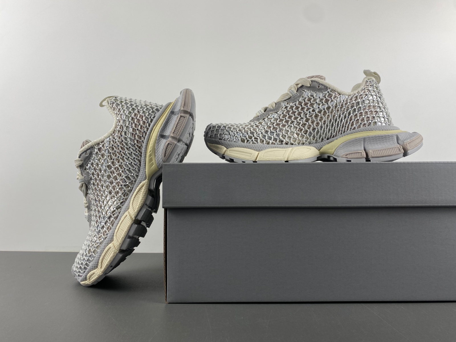 ba1en*iaga phanT0m sneaker 788878 w3xl4 9056