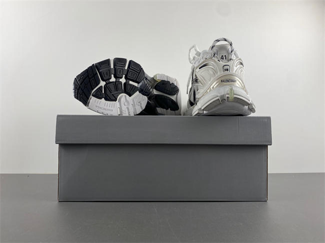 7.5Ba1en*iaga 772774 wrung 9010