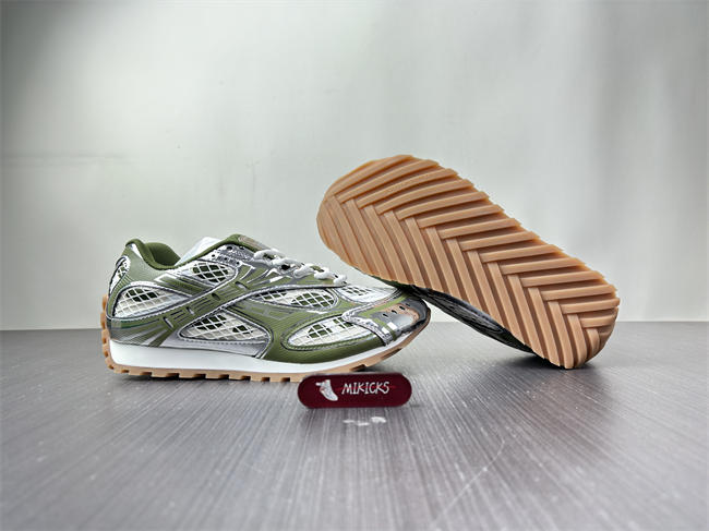 b0tt*ga Ven*ta orbit surf 741357 v2x40 2848