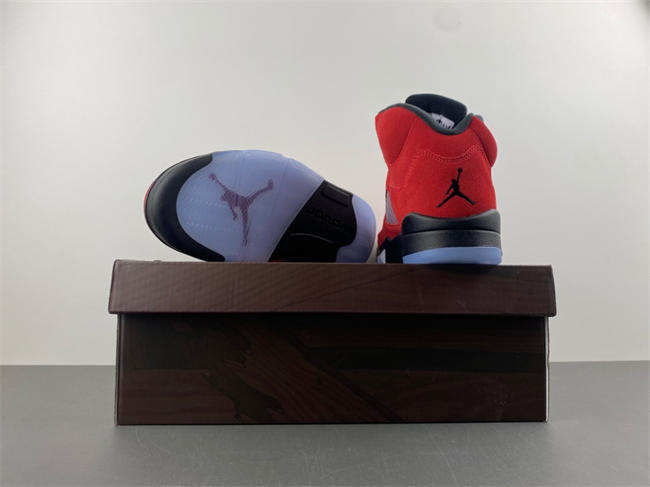 Air Jordan 5 “Raging Bull” DD0587-600