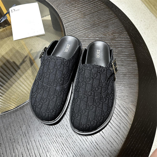 Dio Slipper