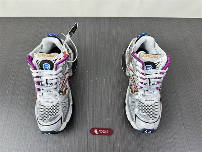 BLCG 677403W3RB68123