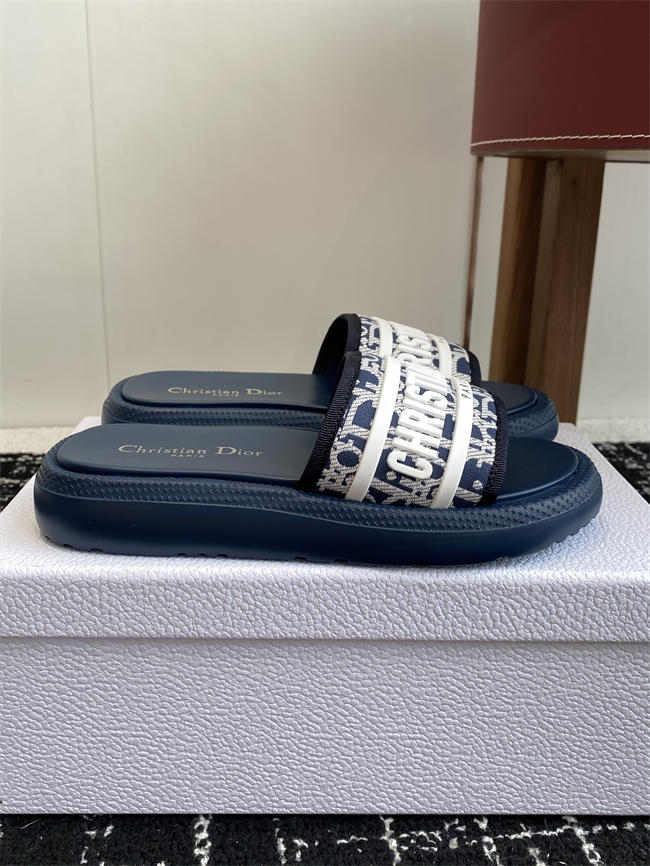 Dio Slipper
