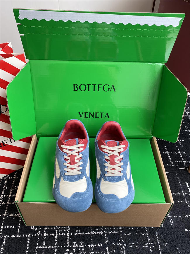 b0tt*ga Ven*ta sneaker
