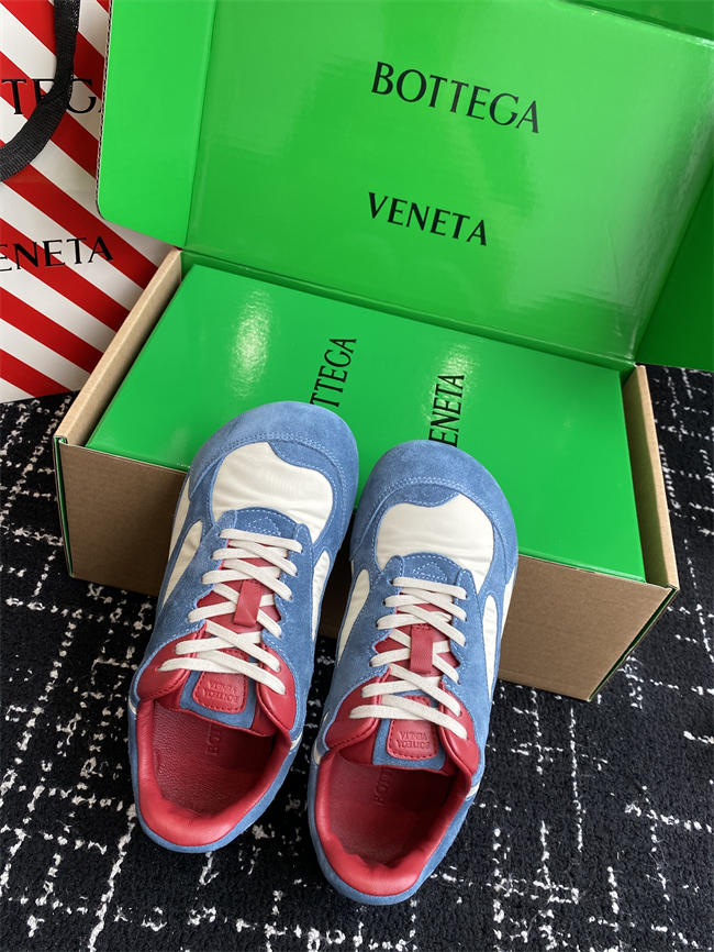 b0tt*ga Ven*ta sneaker