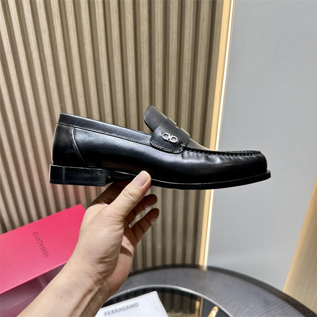 Ferragamo Loafer