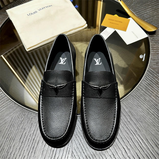 Lv Loafer076
