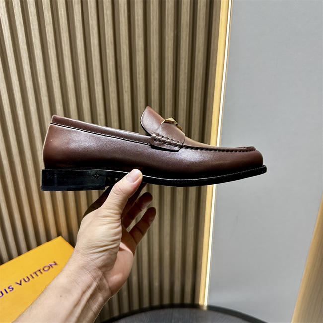 Lv Loafer078