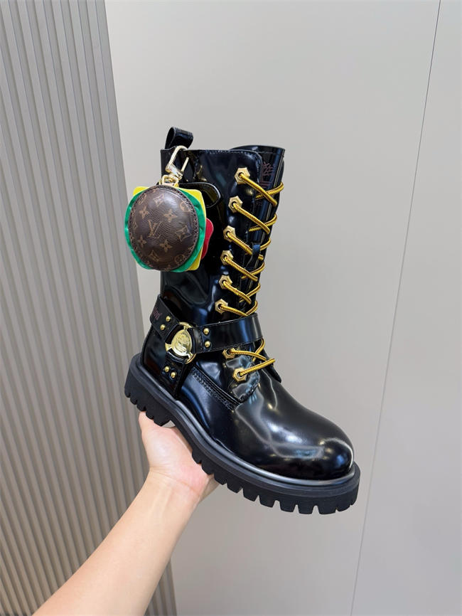 LV Boot