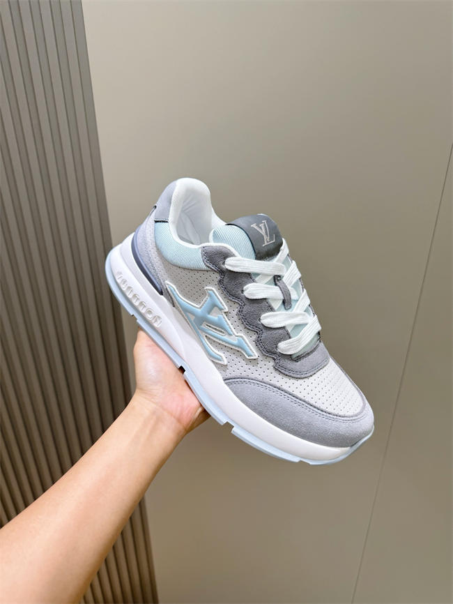 Lv Sneaker