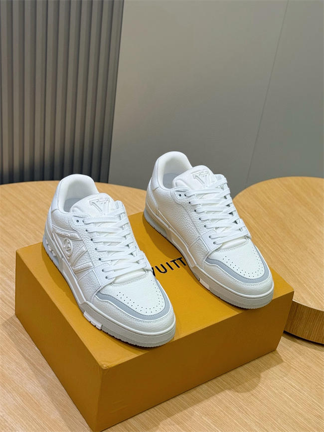 Lv Sneaker