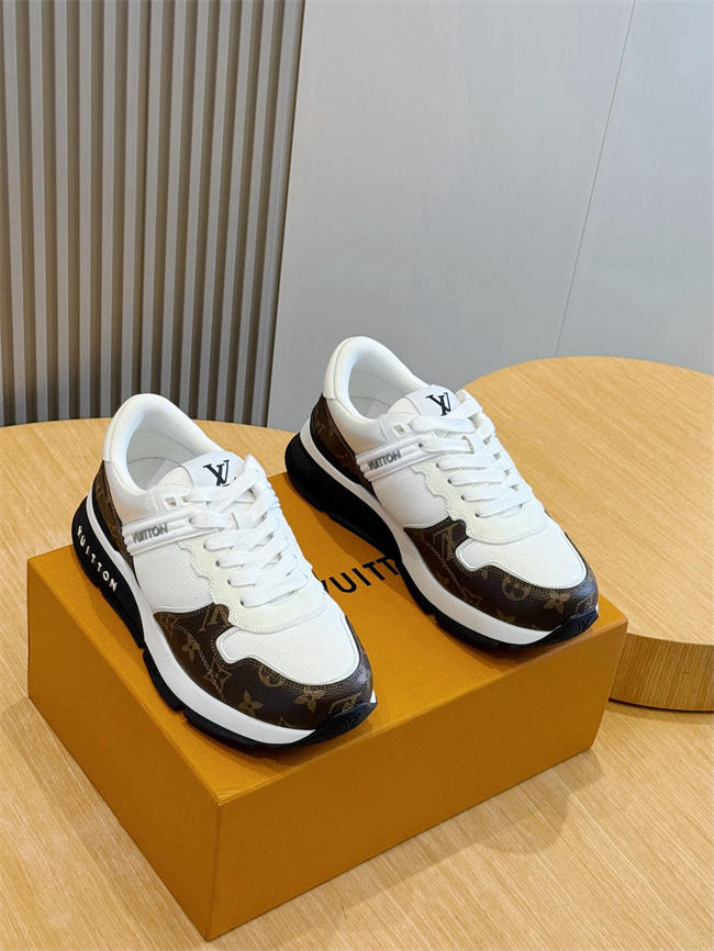 Lv Sneaker