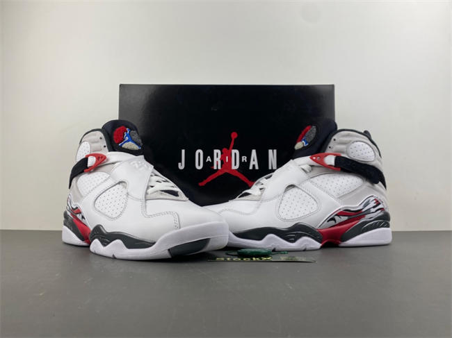 Jordan 8 Retro Bugs Bunny (2025) 305381-100