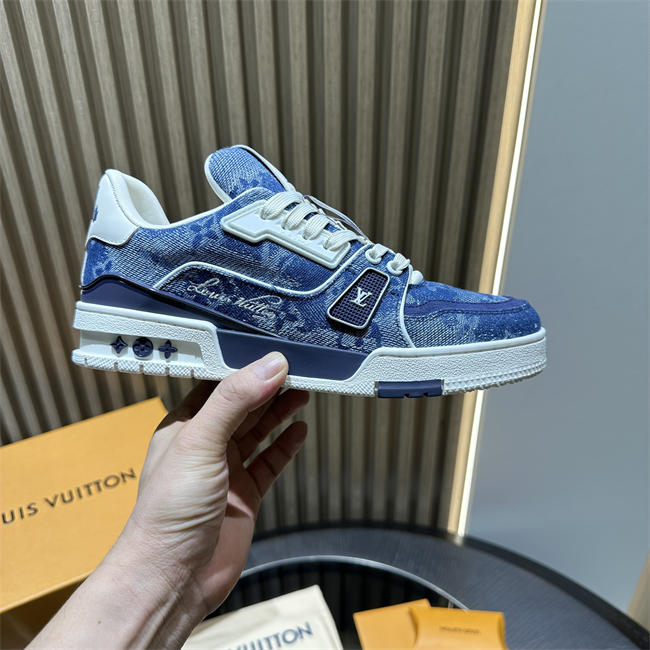 LV Trainer Sneaker