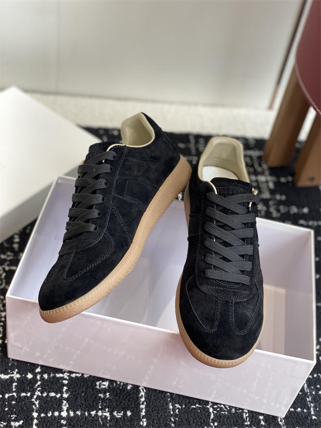 Ma1s0n Marg*e1a Sneaker 75