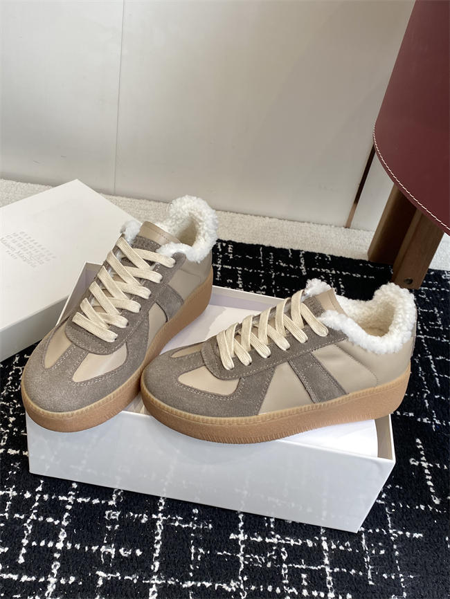 Ma1s0n Marg*e1a Sneaker 120