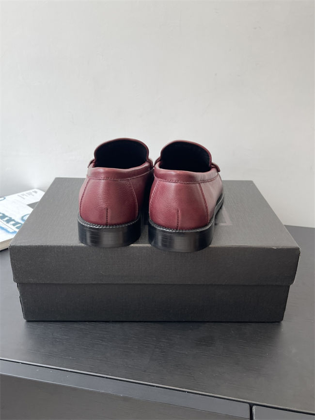 Y51 Loafer 003