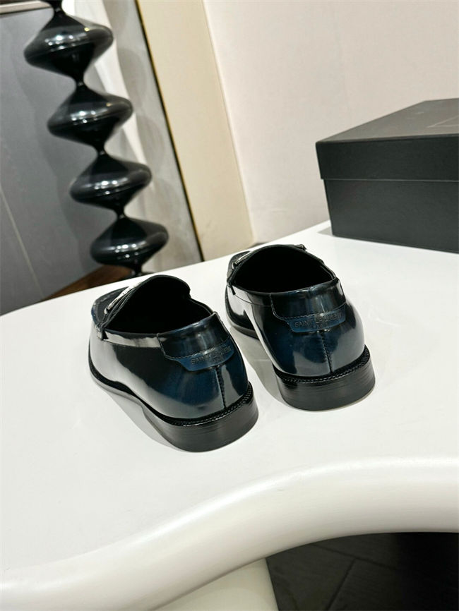 Y51 Loafer 018