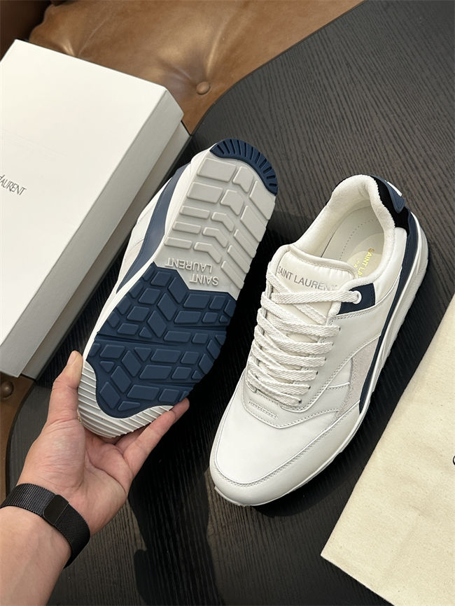 Y51 Sneaker 003