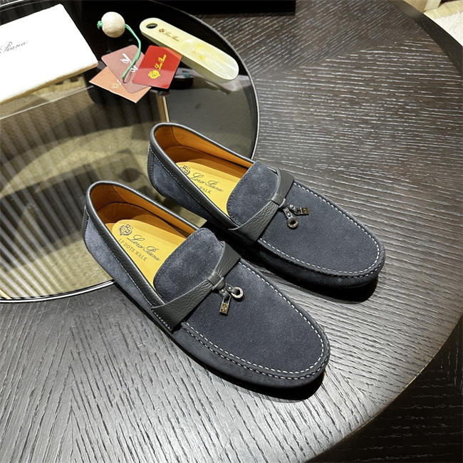 L0r0 P1ana Loafer