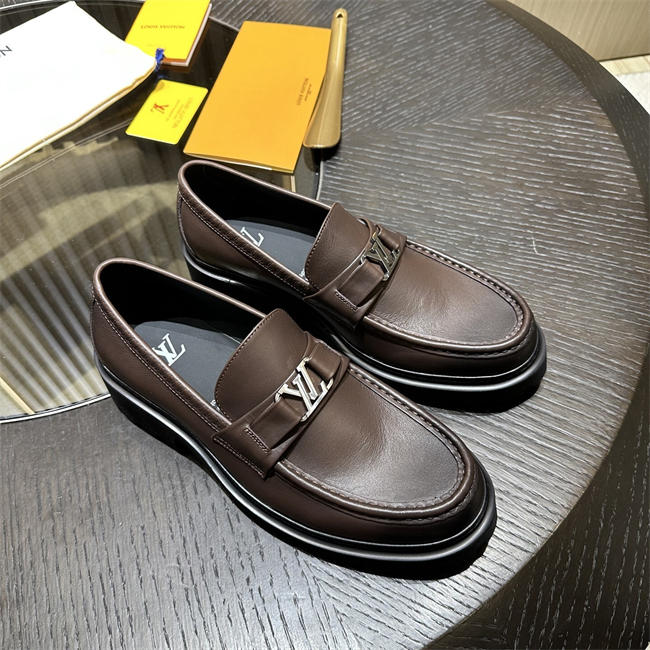 Lv Loafer088