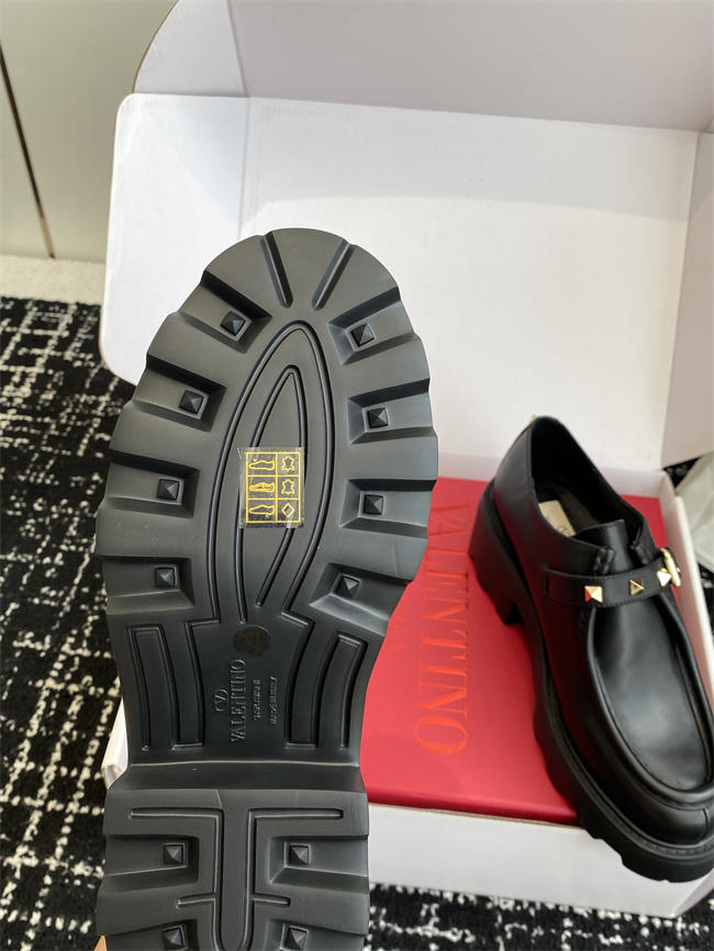 Va1e*ntin0 Loafers