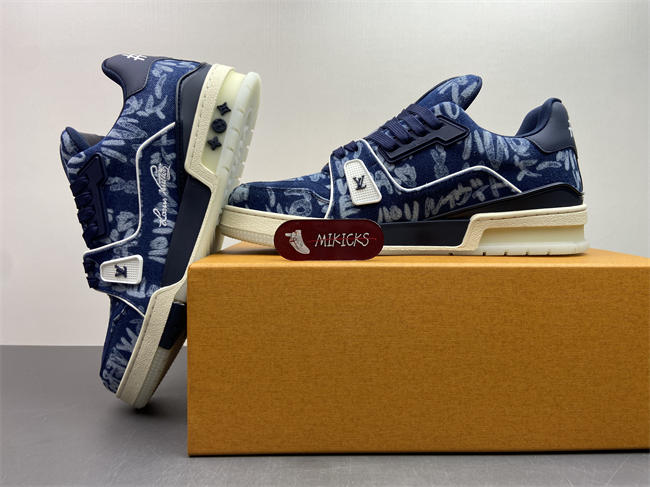LV Trainer Sneaker