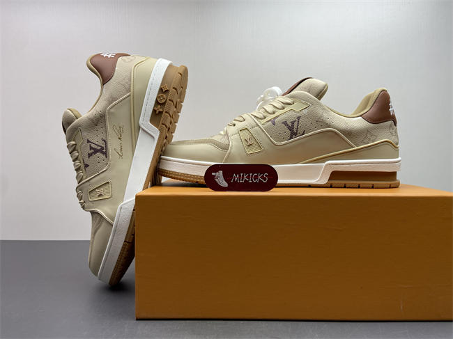 LV Trainer Sneaker