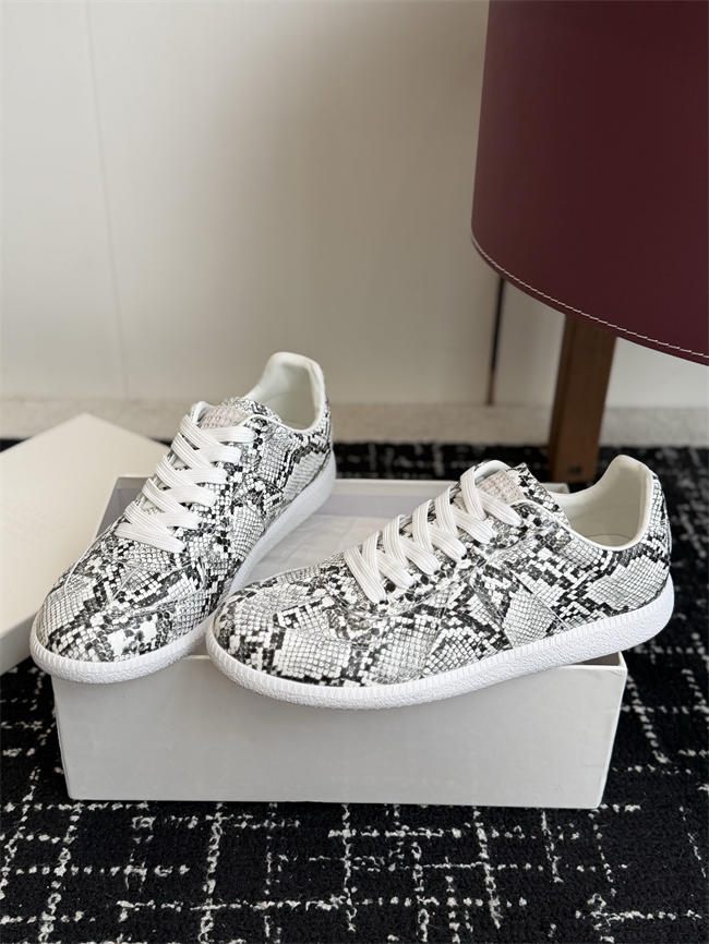 Ma1s0n Marg*e1a Sneaker 196