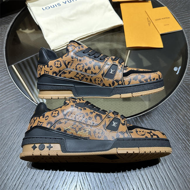 LV Trainer Sneaker