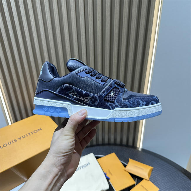 LV Trainer Sneaker