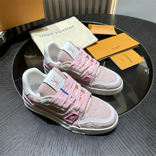 LV Trainer Sneaker