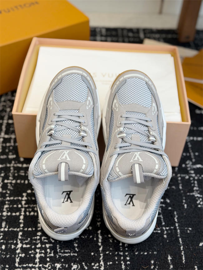 LV Tatic Runner