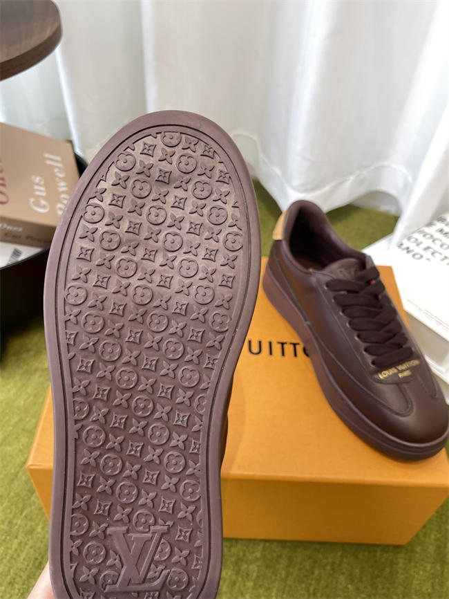 Lv Sneaker