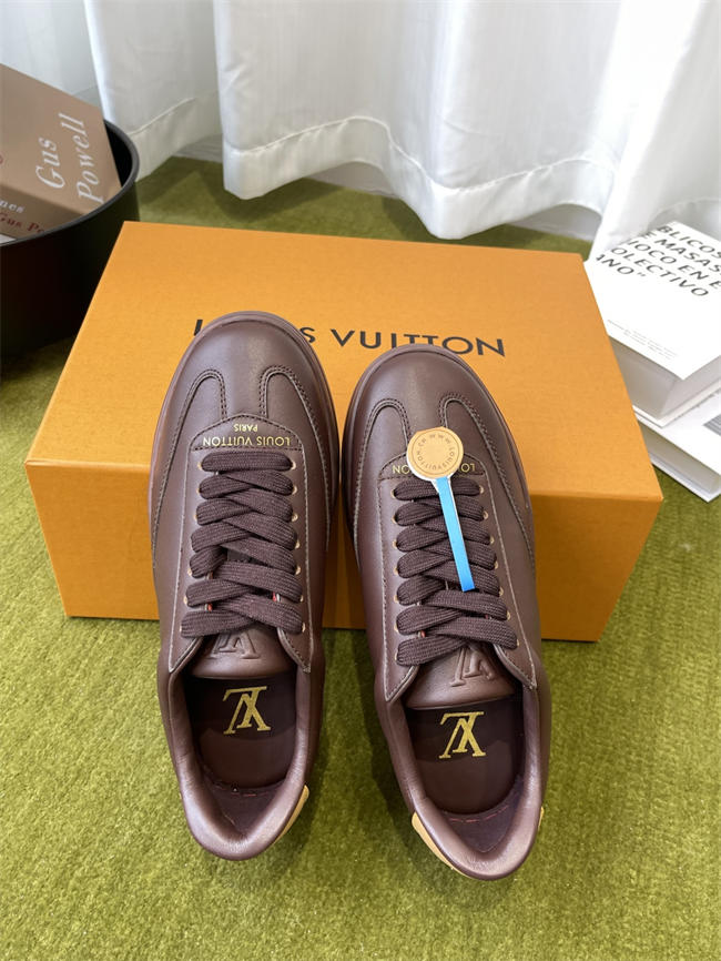 Lv Sneaker