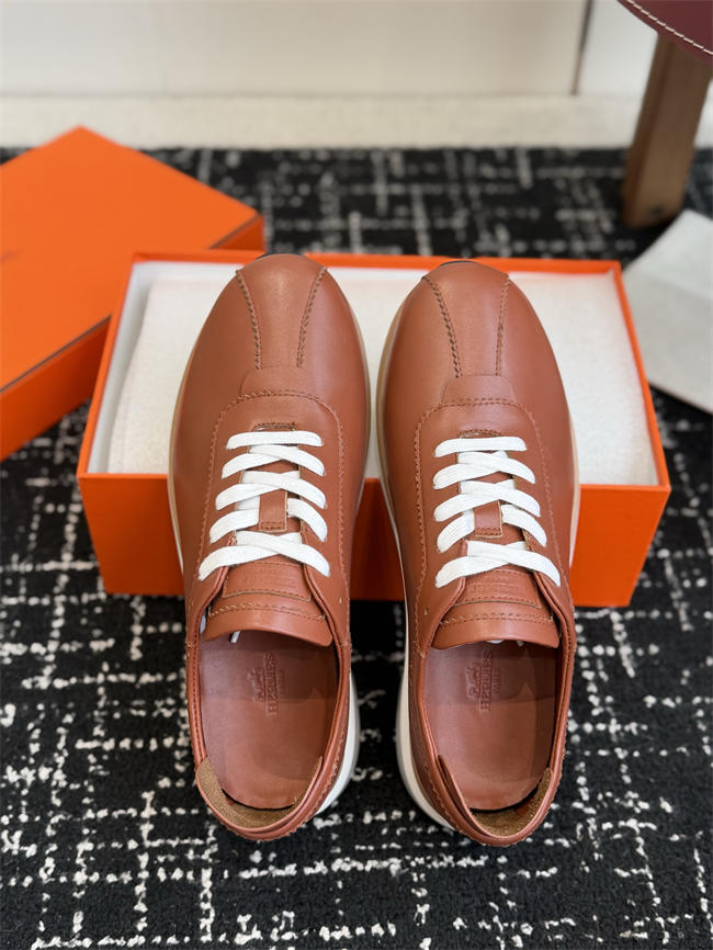 HER MES Sneaker